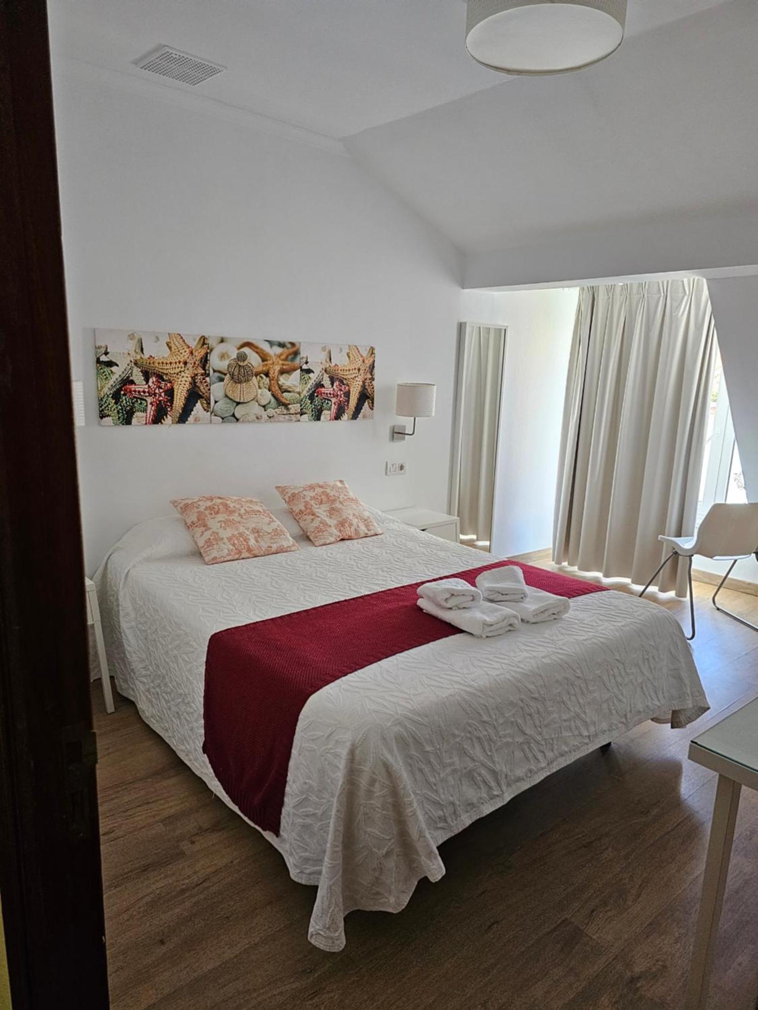 Hotel Mariquito Финистерре Экстерьер фото